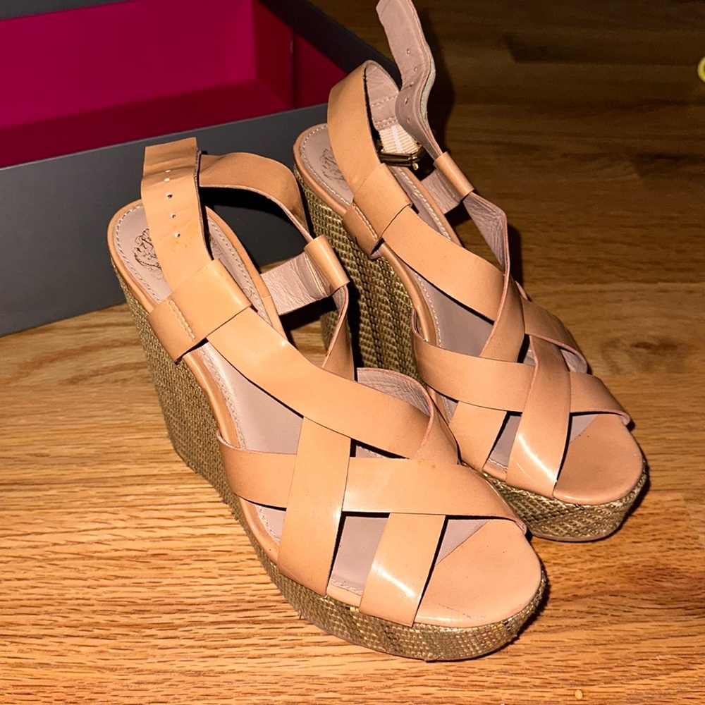 Vince Camuto Wedges